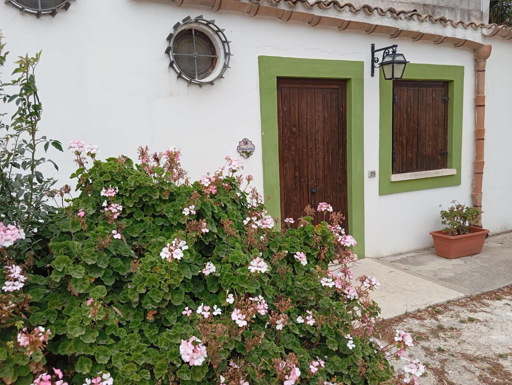 Agriturismo Sirignano Wine Resort Exterior photo