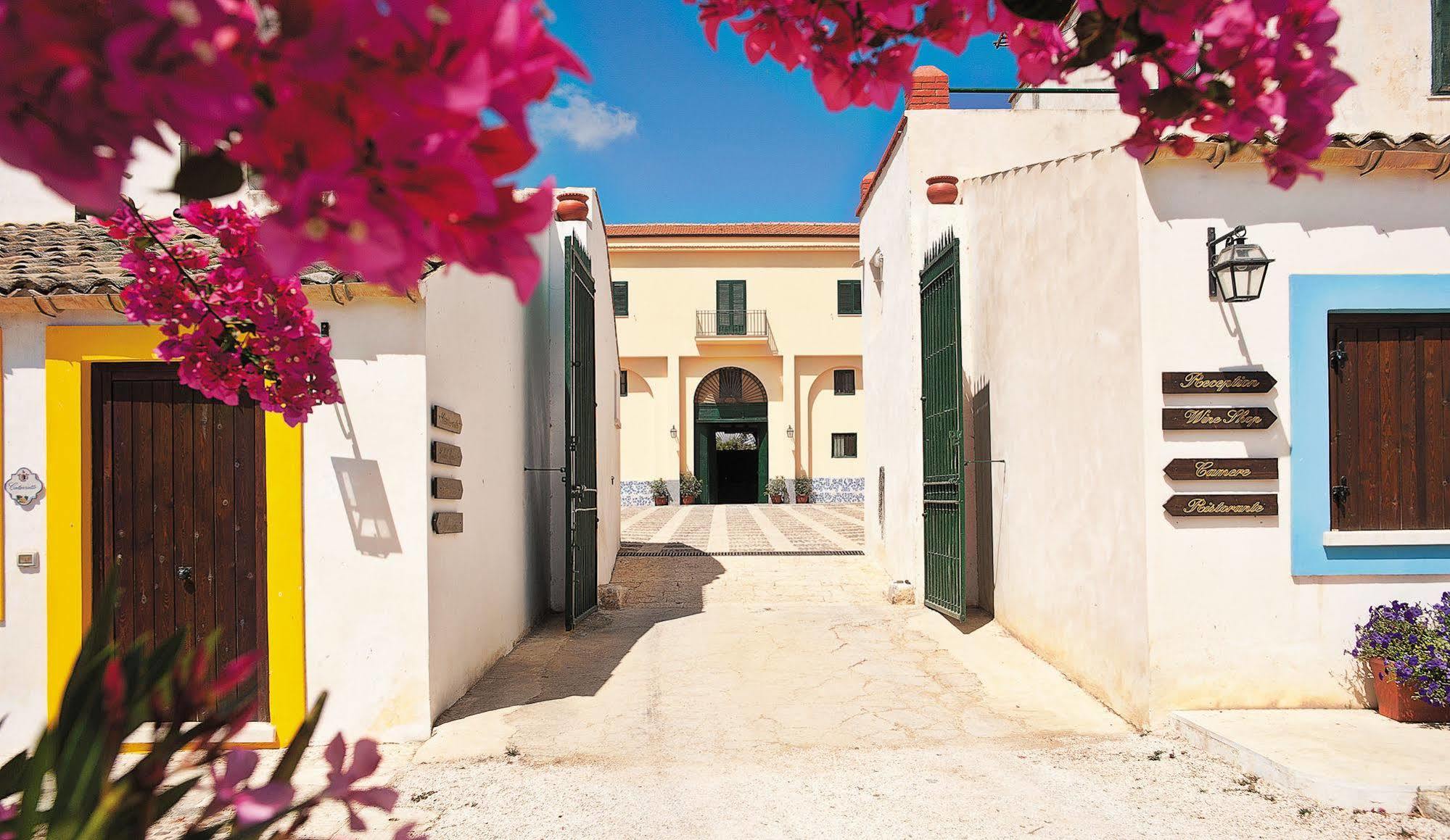 Agriturismo Sirignano Wine Resort Exterior photo